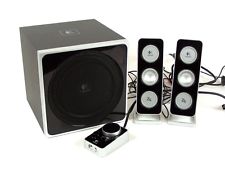 Logitech Z4 Soundsystem mit Subwoofer und Fernbedienung. Die Lautsprecher wurden nicht verwendet. Logitech Z4 Soundsystem mit Subwoofer und Fernbedienung. Die Lautsprecher wurden nicht verwendet.