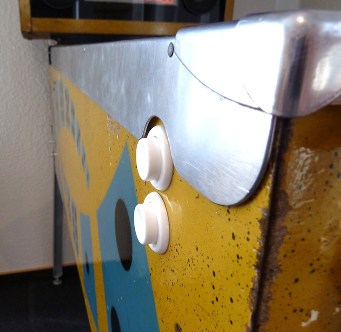 Detailansicht mit Flipper- und Magnasave-Button Detailansicht mit Flipper- und Magnasave-Button